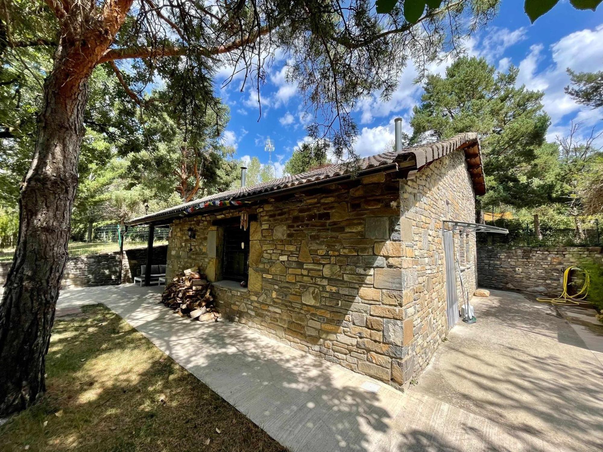 Chalet Del Roble Villa Biescas  Bagian luar foto